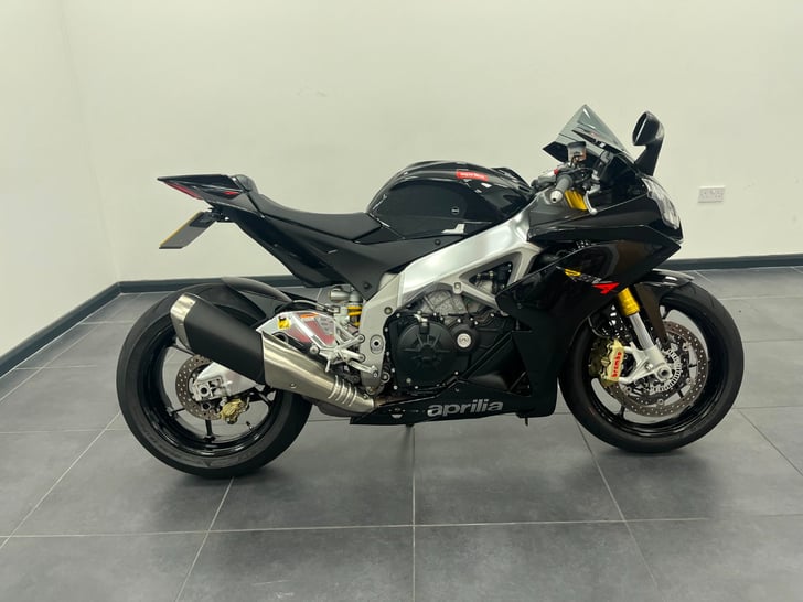 Rsv4 store for sale