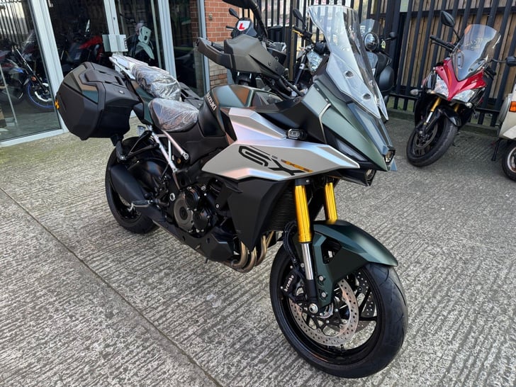 Suzuki GSX-S1000GX+ 1000 CONSTANT MESH