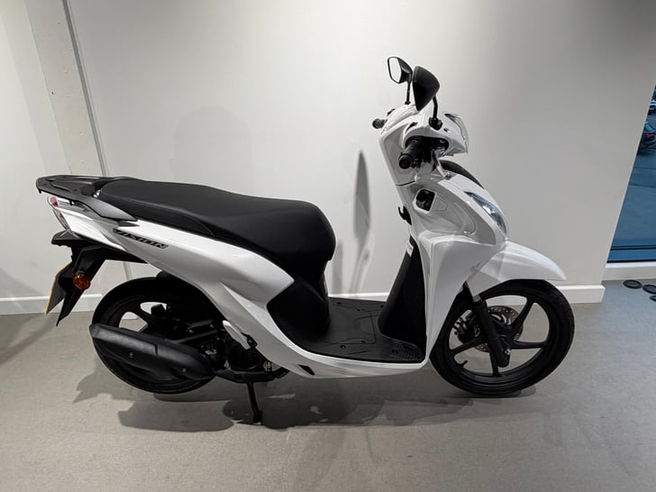 HONDA VISION 110