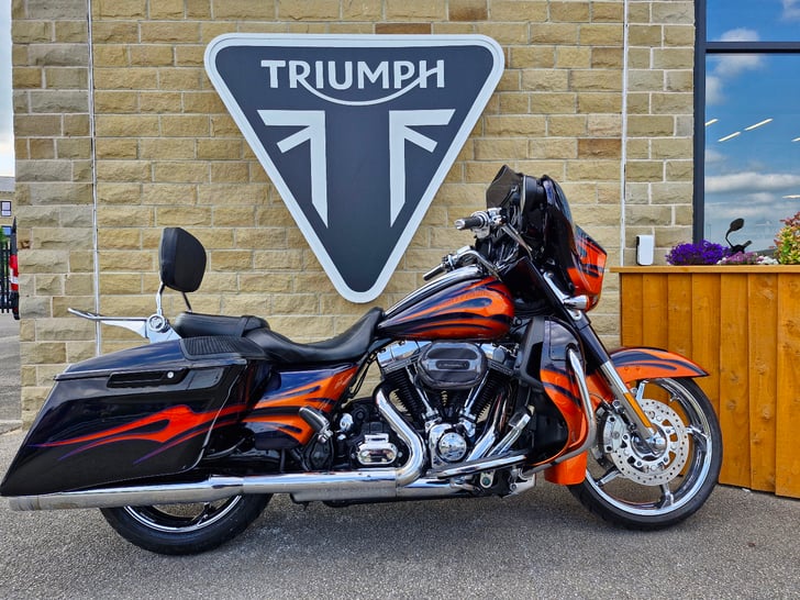 Harley-Davidson CVO FLHXSE SCREAMIN EAGLE STREET GLIDE