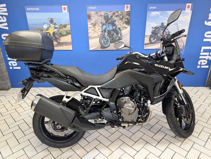 Suzuki V-STROM 800RE