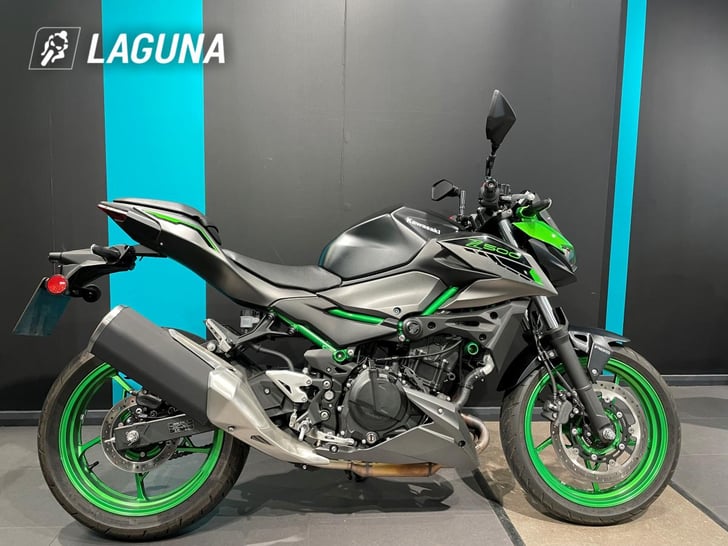Kawasaki Z500 SE