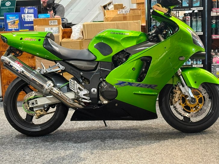 Kawasaki ZX-12R