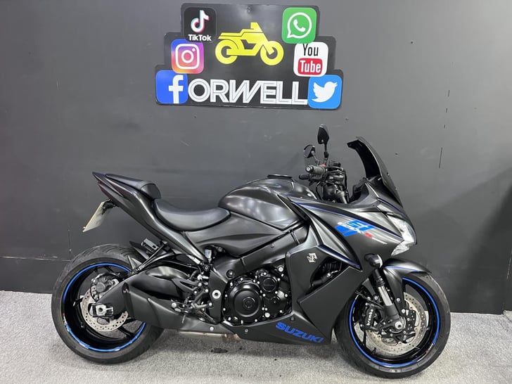 Suzuki GSXS 1000 FZAL9 