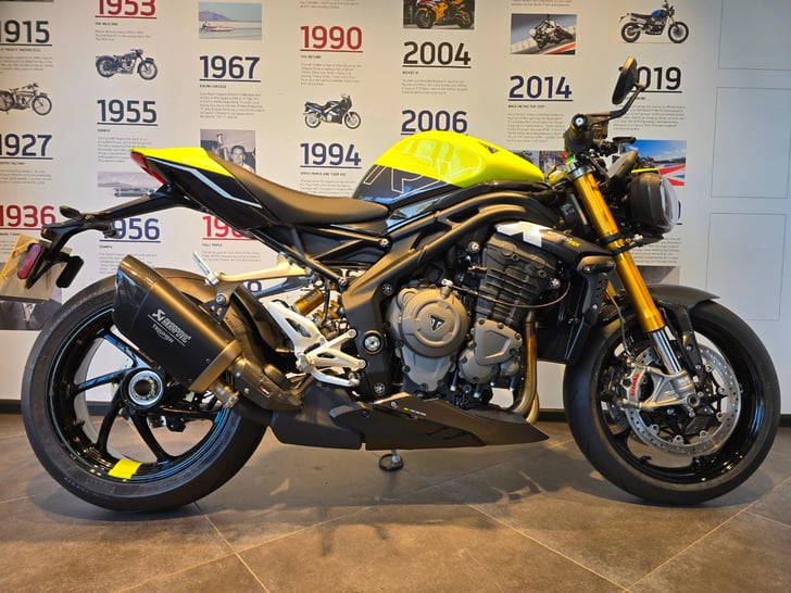 Triumph SPEED TRIPLE 1200 RX
