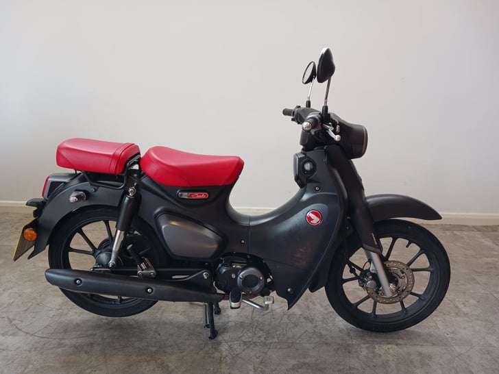 Honda C125 SUPER CUB 