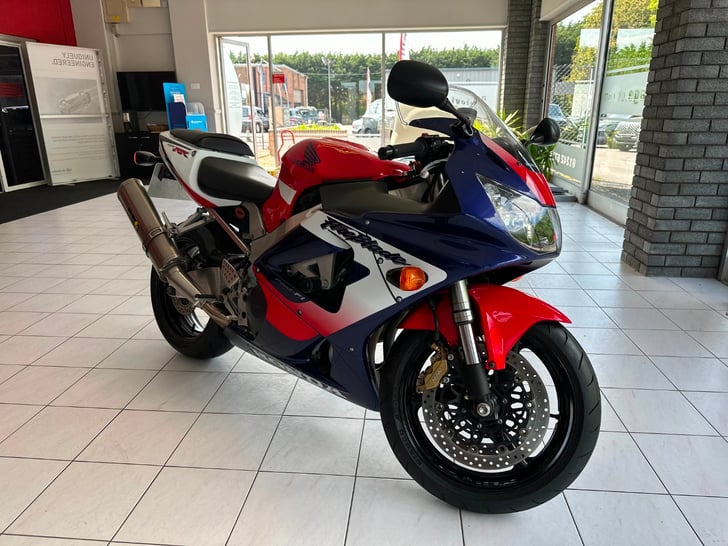 Honda CBR900RR FIREBLADE