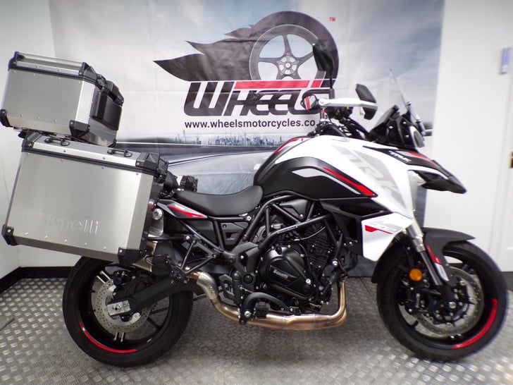 Benelli TRK 702