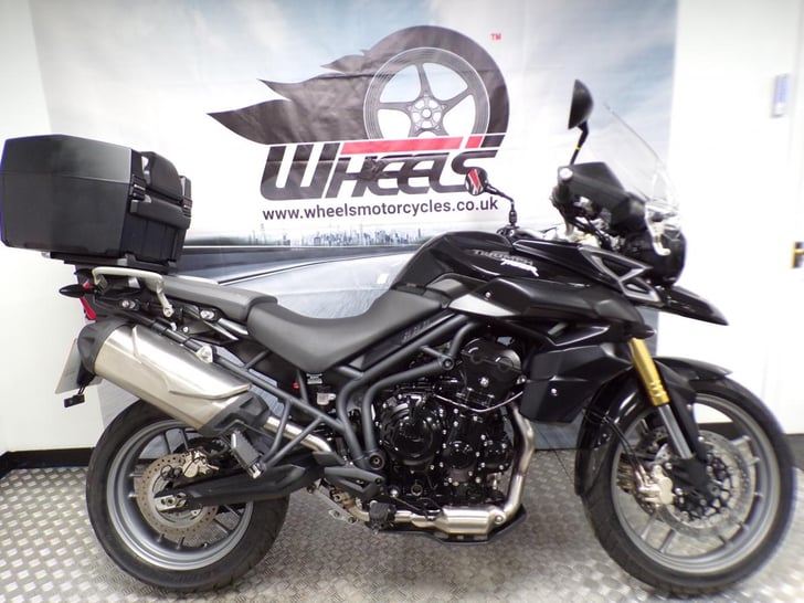 Triumph TIGER 800