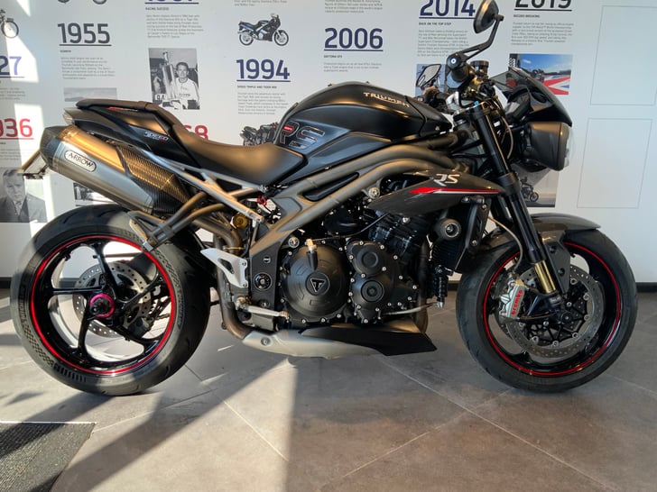 Triumph SPEED TRIPLE 1050 RS