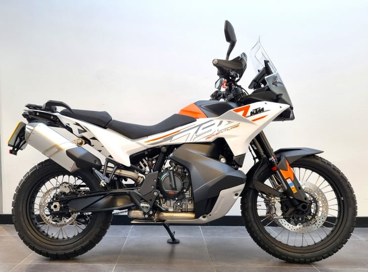 KTM 790 ADVENTURE