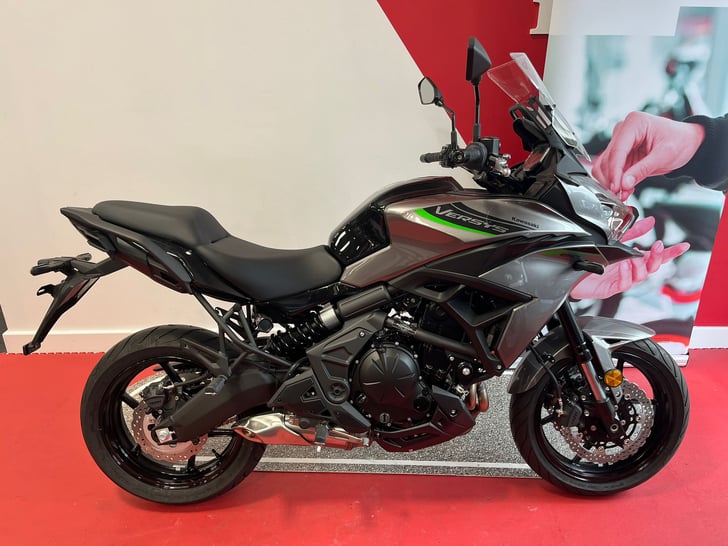 KAWASAKI VERSYS 650
