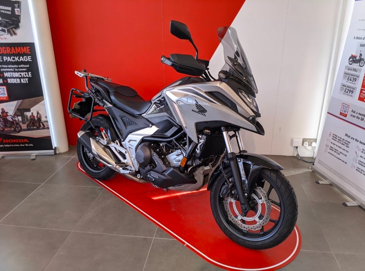 Honda NC750X DCT