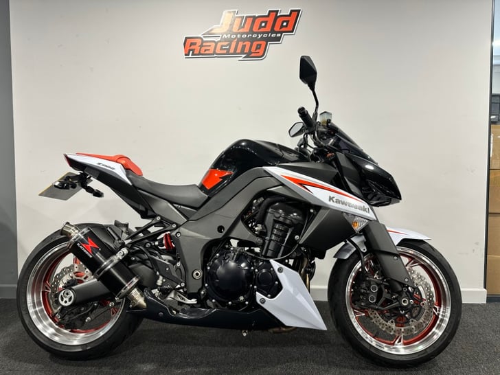 Kawasaki Z1000 R EDITION