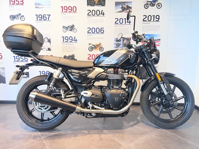 Triumph SPEED TWIN 900