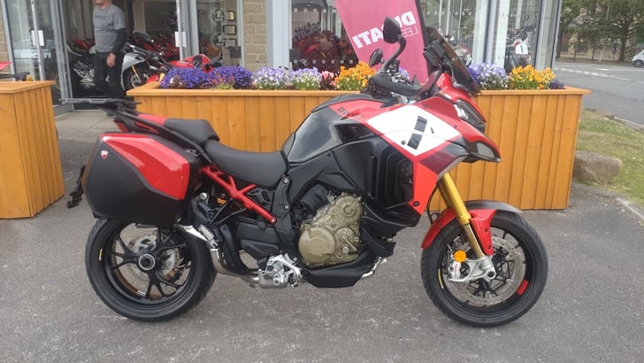 Ducati Multistrada V4 Pikes Peak