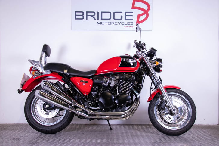 Triumph thunderbird deals 900 sport