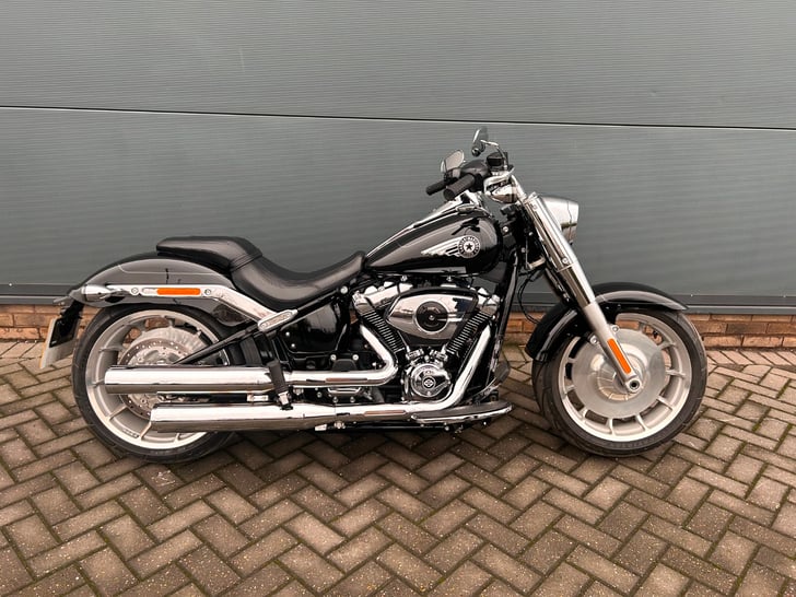 HARLEY-DAVIDSON SOFTAIL FLFB FAT BOY