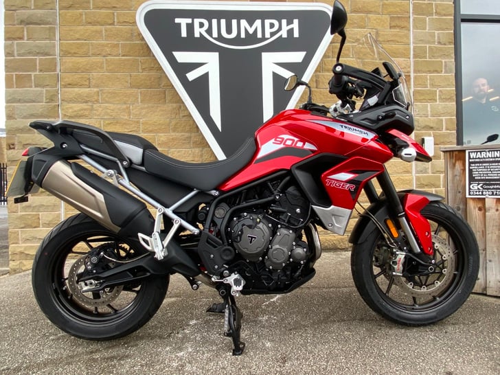 TRIUMPH TIGER 900 GT PRO