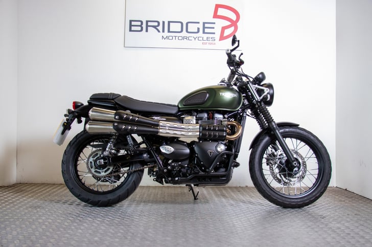 TRIUMPH STREET SCRAMBLER