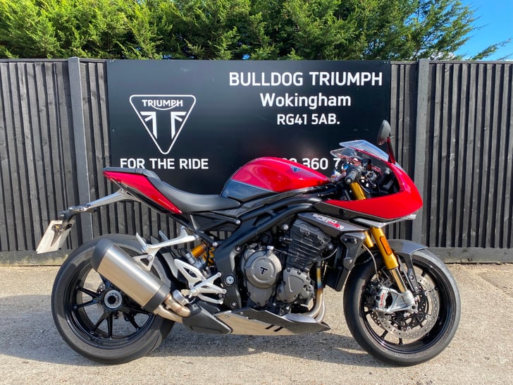 Triumph SPEED TRIPLE 1200 RR