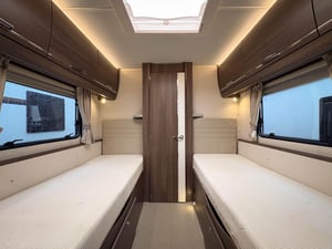 Used Elddis ENCORE 285 ENCORE 285 for sale in Wythall | Image 3