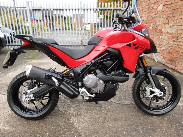 Ducati MULTISTRADA V2