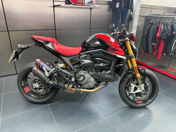 Ducati MONSTER 937 SP DUCATI QUICK SHIFT