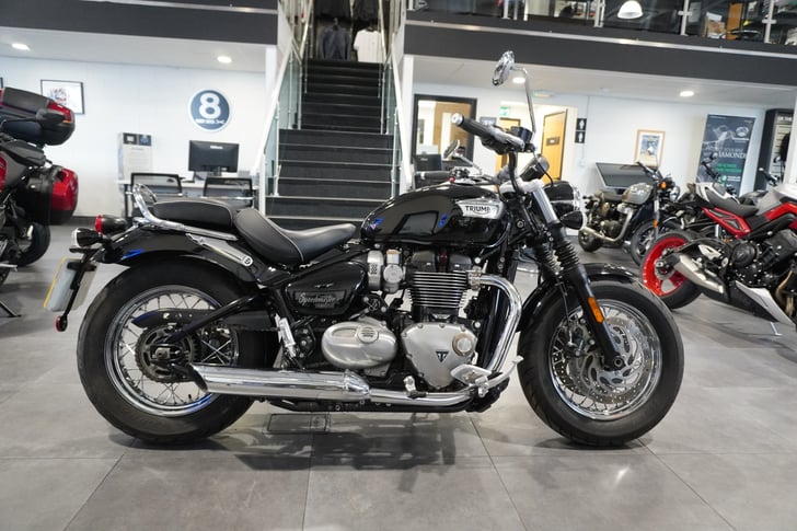 TRIUMPH BONNEVILLE SPEEDMASTER