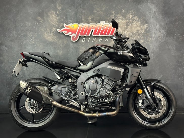 Yamaha MT-10 1000 HYPER-NAKED