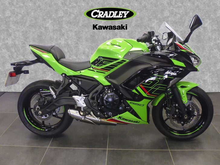 KAWASAKI NINJA 650
