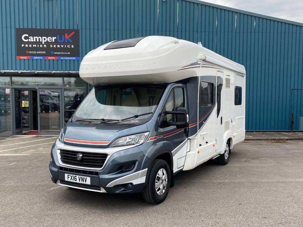 Auto-Trail TRACKER FB for sale in Lincoln