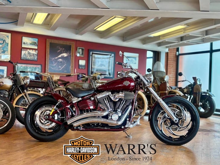 Harley-Davidson SOFTAIL FXCWC ROCKER C