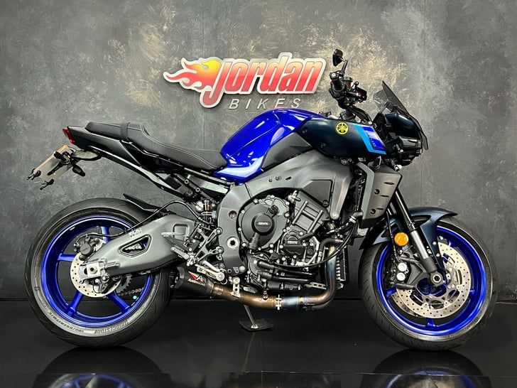 Yamaha MT-10 1000 HYPER-NAKED EURO 5