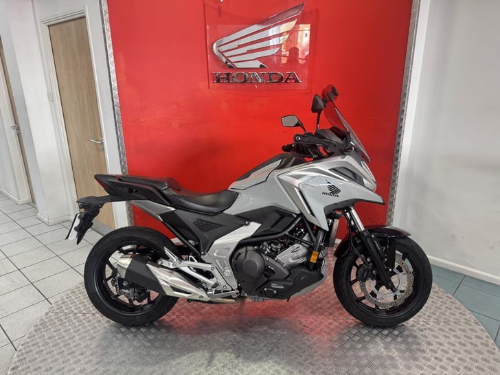 Honda NC750X DCT