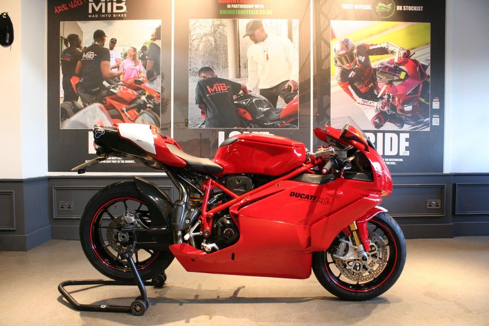 Used Ducati 749R 749R for sale in Watford