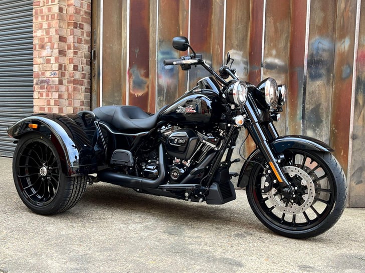 Harley-Davidson TRIKE 1868 FLRT FREEWHEELER