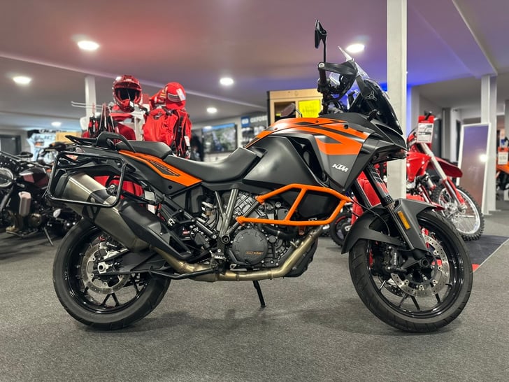 KTM 1290 SUPER ADVENTURE S