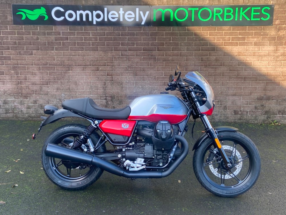 New Moto Guzzi V7 STONE CORSA for sale in Cwmbran Completely Motorbikes
