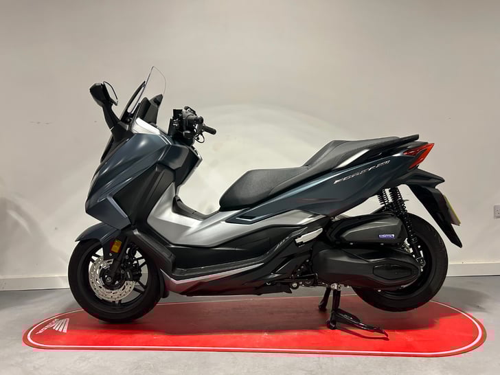 Honda FORZA 350