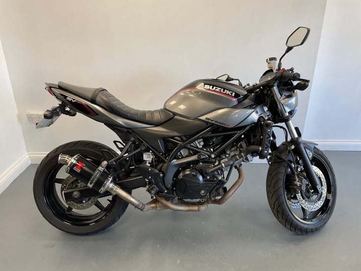 Suzuki SV650X