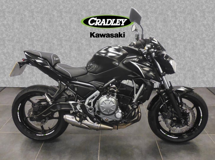 KAWASAKI Z650