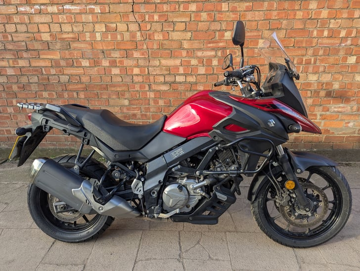 Suzuki V-STROM 650