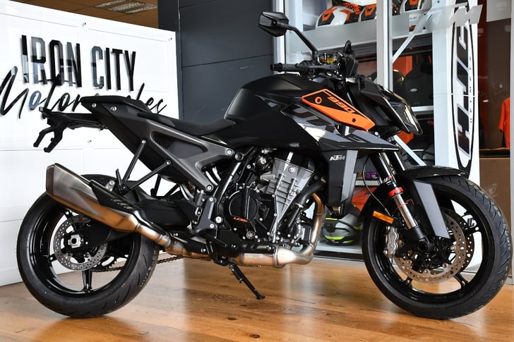 KTM 990 Duke