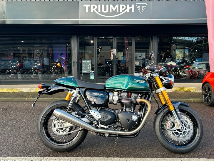 Triumph THRUXTON RS