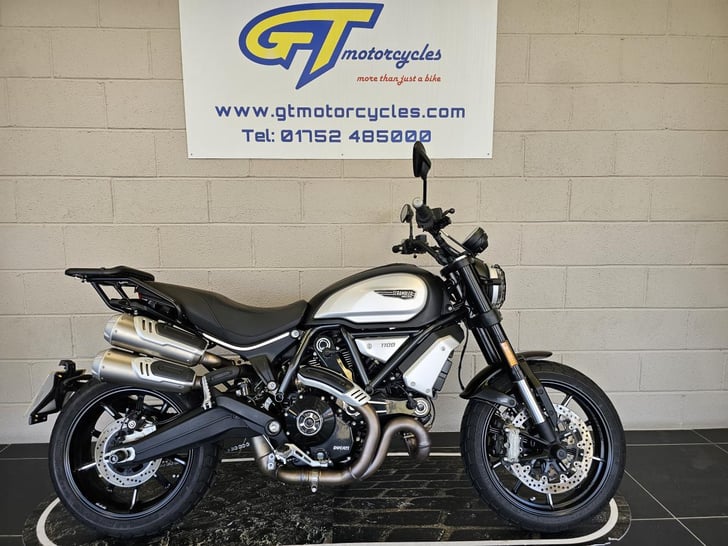 DUCATI SCRAMBLER 1100 PRO DARK 