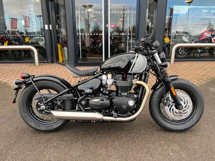 Triumph BONNEVILLE BOBBER