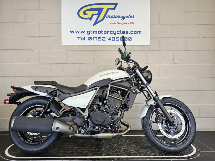 KAWASAKI Eliminator 500