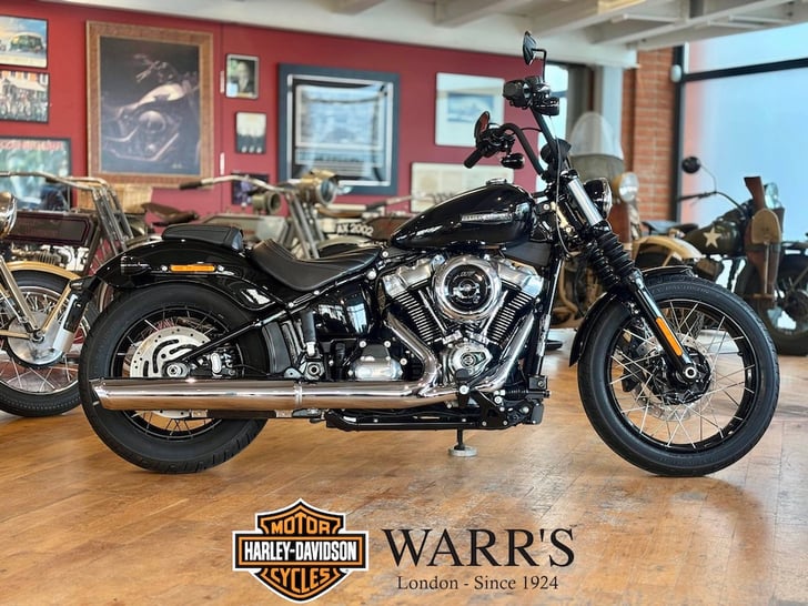 Harley-Davidson SOFTAIL FXBB STREET BOB