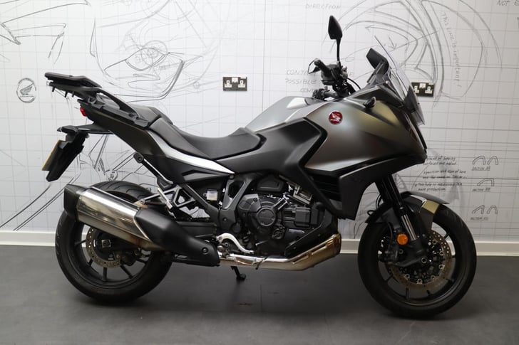 Honda NT1100DP 